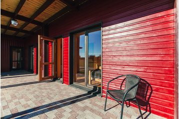 Latvija Privát Ventspils, Eksterjeras